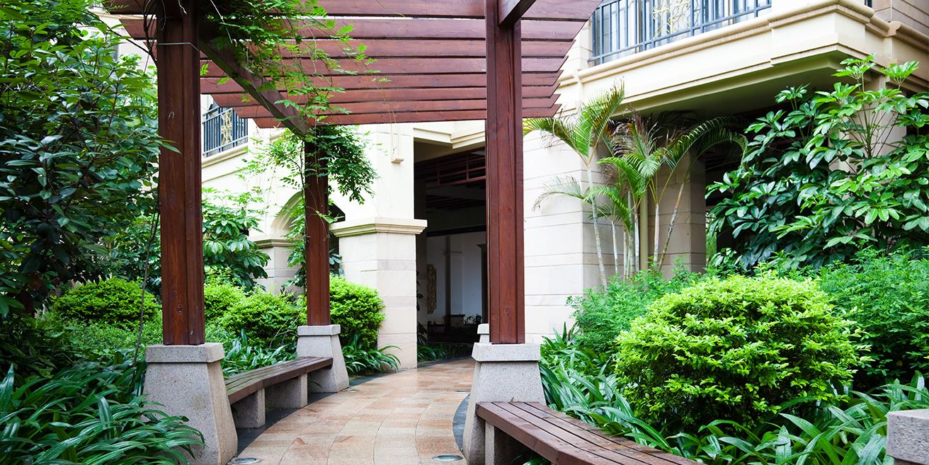 Участок в поселке Абрамцево